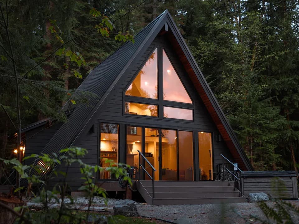 A-Frame | Hot Tub | Firepit | EV | Mt. Rainier in Ashford, Washington, United States