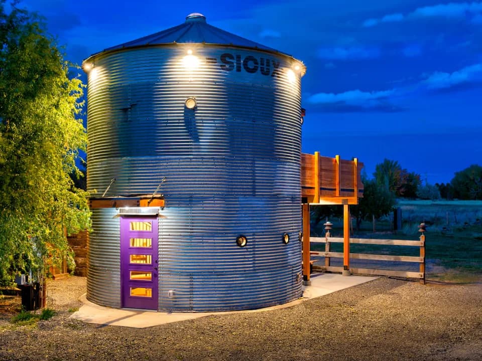 Silo Tiny house in Ellensburg, Washington, United States