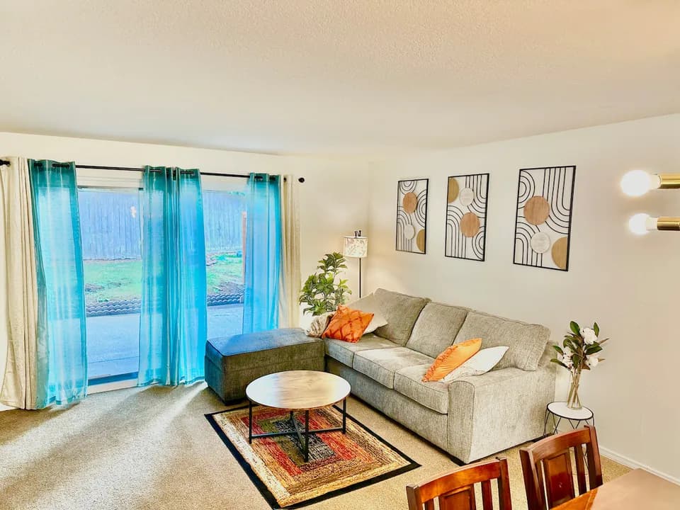 Close to everything in Lynnwood! in Lynnwood, Washington, United States