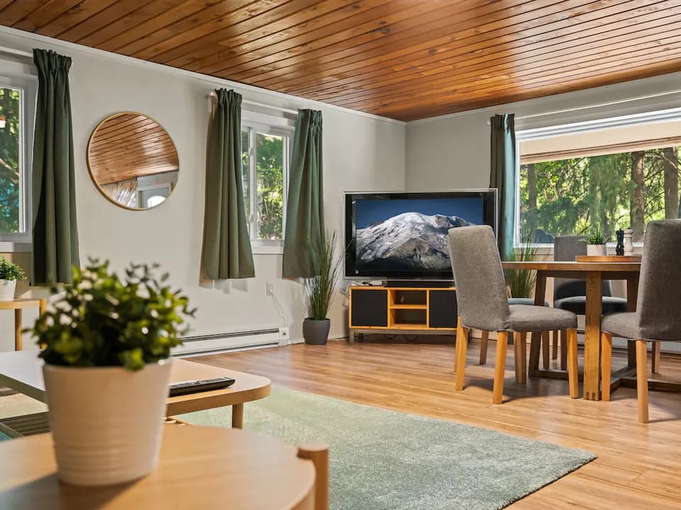Evergreen Retreat at Rimrock in Naches, Washington, United States
